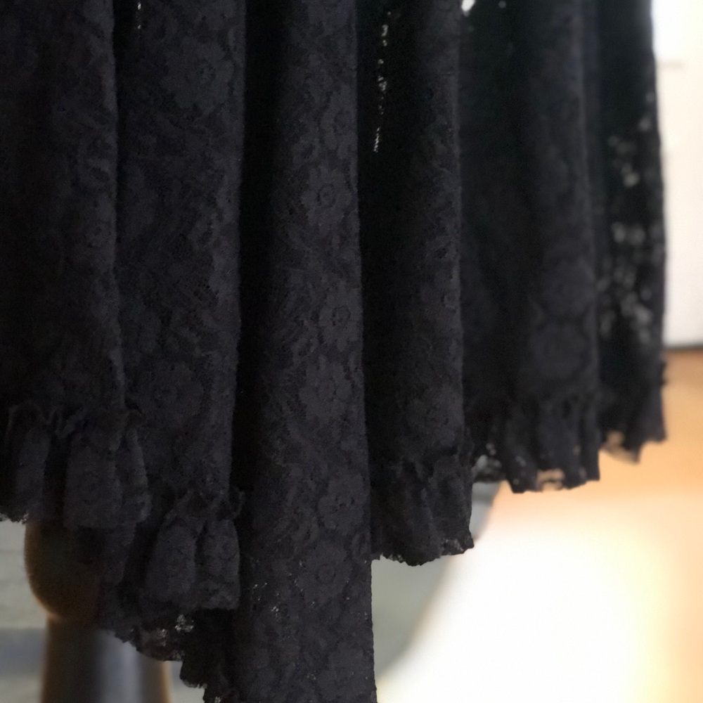Dress - Picture 3 of 6